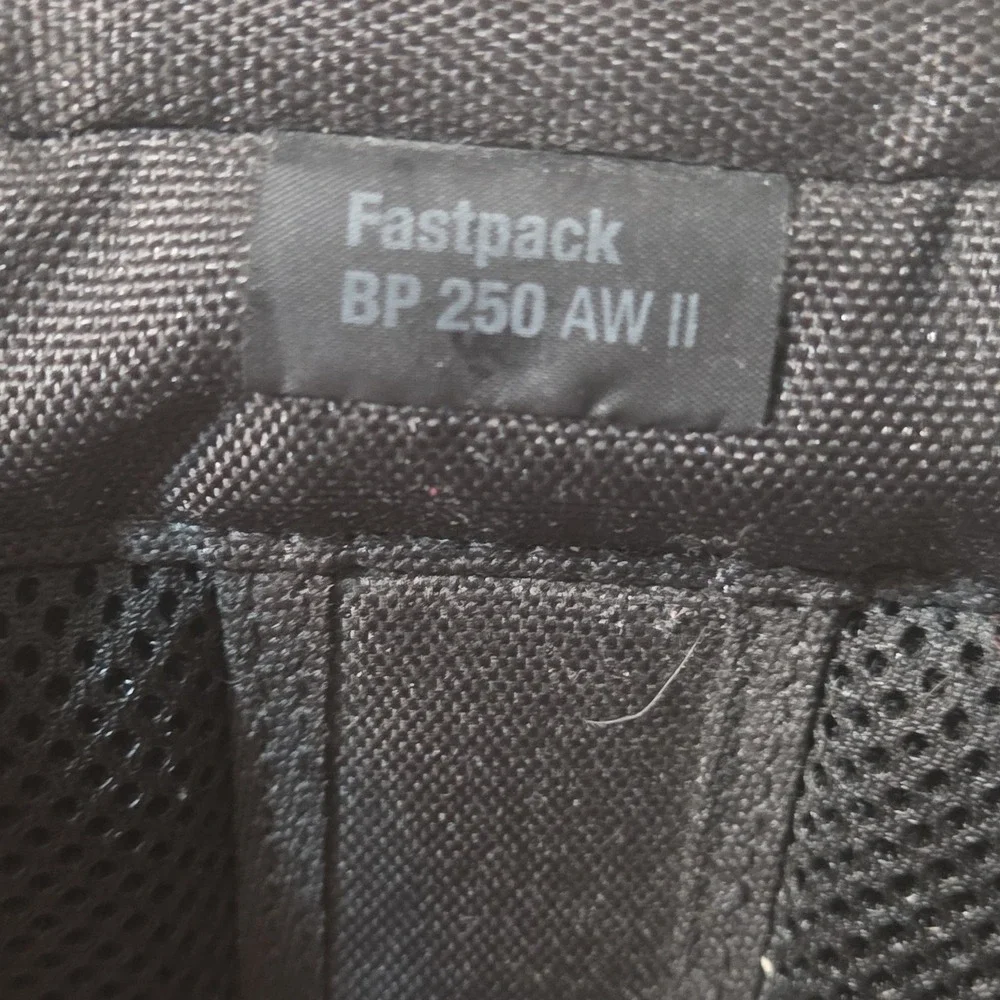 Lowepro Fastpack BP 250 AW II  Camera Backpack Black Photographer Reporter Media